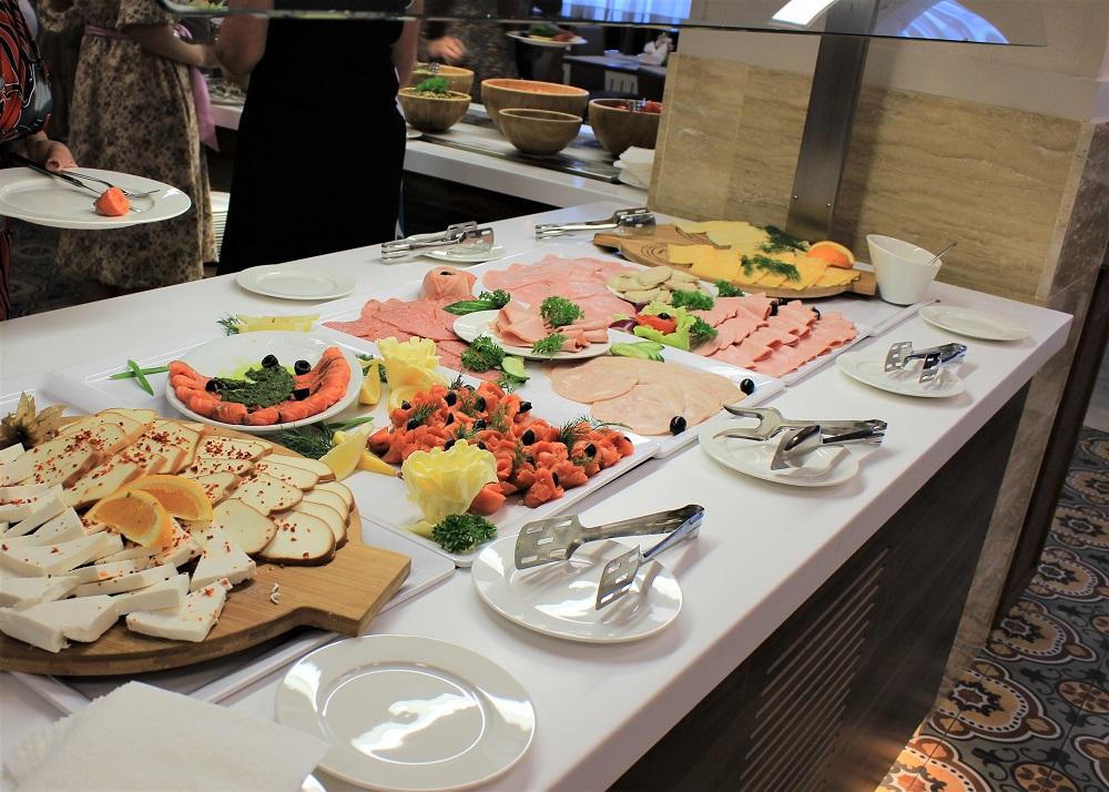 Отель САЛЮТ, гостиница 4*, Москва Россия: цены на отдых, фото, отзывы ...