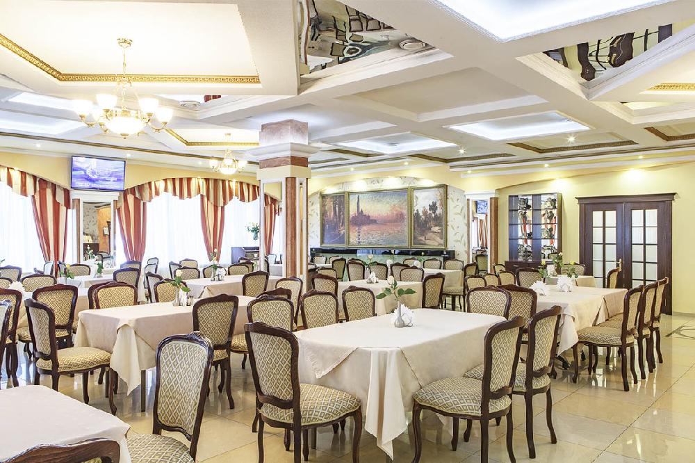 Отель САЛЮТ, гостиница 4*, Москва Россия: цены на отдых, фото, отзывы ...