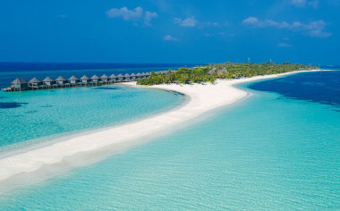 3. Kuredu Island Resort 4*