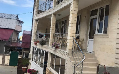 Вячеслав, отель -*