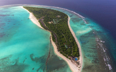 2. Hondaafushi Island Resort 4*
