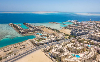 17. Sunny Days El Palacio Resort Spa 4*