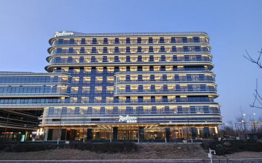 9. Radisson Hotel Beijing Daxing Airport (北京大兴机场丽筠酒店) 5*
