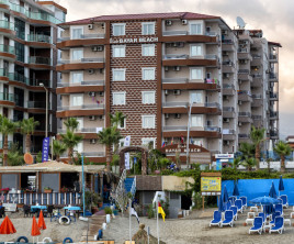 Club Bayar Beach Hotel