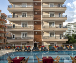 Club Bayar Beach Hotel