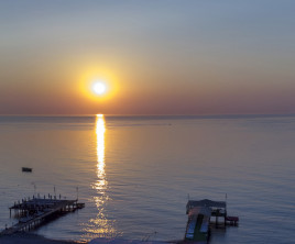 Ring Beach Hotel