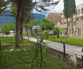Alexius Beach Hotel