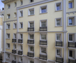 Oran Hotel