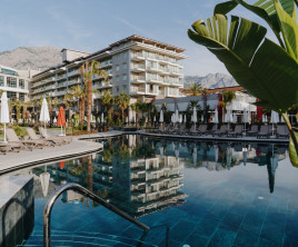 Akra Kemer