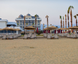 Serenity Queen Hotel