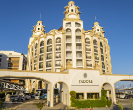 Jadore Deluxe Hotel & SPA