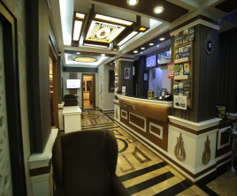 Black Tulip Hotel