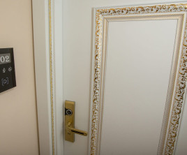 Atlantis Royal Hotel