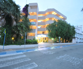 Amos Hotel