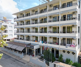 Kandelor Hotel