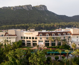 Meder Resort Hotel