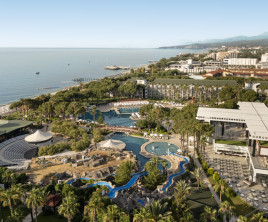 Dobedan World Palace