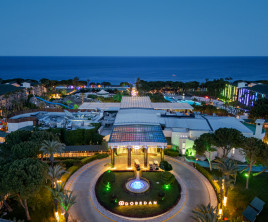 Dobedan World Palace