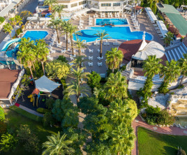 Aydinbey Famous Resort