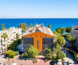 Fame Beach Hotel