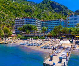 Golmar Beach Hotel