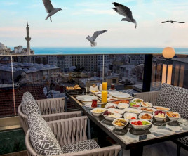 Beethoven Hotel Senfoni