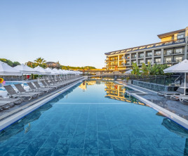 The X Belek