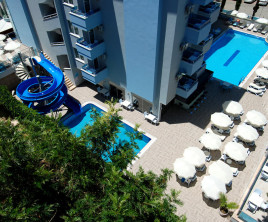 Kleopatra Ramira Hotel