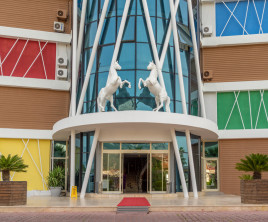 Armas Beach Hotel