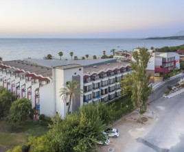 Armas Labada Hotel