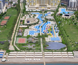 Royal Holiday Palace
