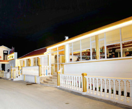 Side Temple Hotel