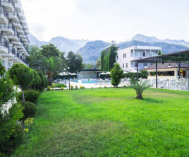Tal Beach Hotel