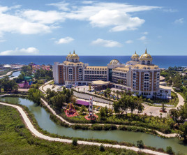 Delphin Be Grand Resort