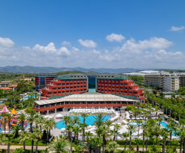 Delphin Deluxe Resort
