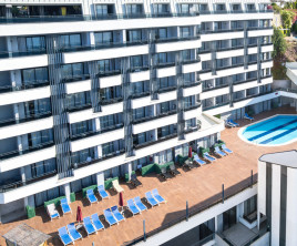 NoxInn Deluxe Hotel