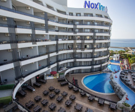 NoxInn Deluxe Hotel