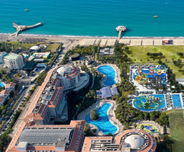 Seaden Sea World Resort & Spa
