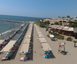 Asrin Beach Hotel