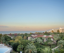Starlight Resort Hotel
