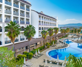 Lrs Port River Hotel & Spa