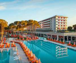Trendy Perge Resort & Suites