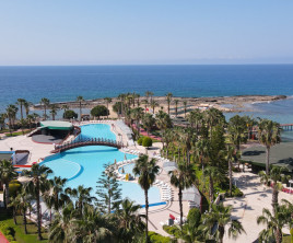Oz Hotels Incekum Beach Resort