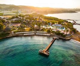 Oz Hotels Incekum Beach Resort