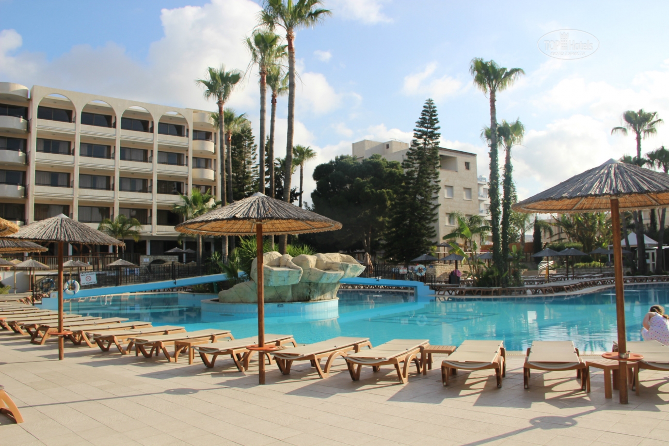 Болгария отель оазис. Atlantica oasis 4*. Oasis 4 отзывы. Hotel four views oasis madeira. Болгария отель оазис.